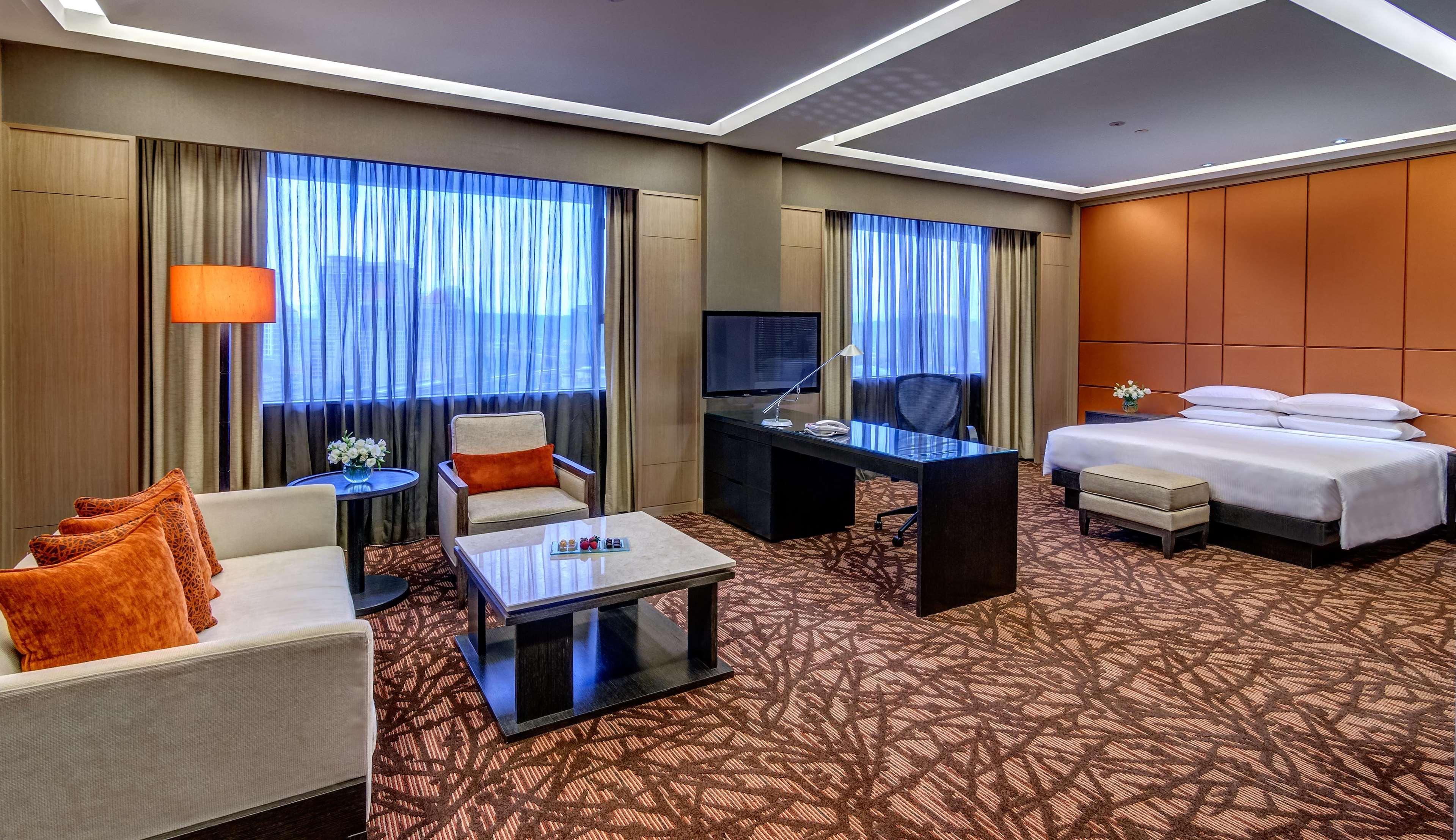 Hilton Petaling Jaya Otel Dış mekan fotoğraf A suite at the hotel