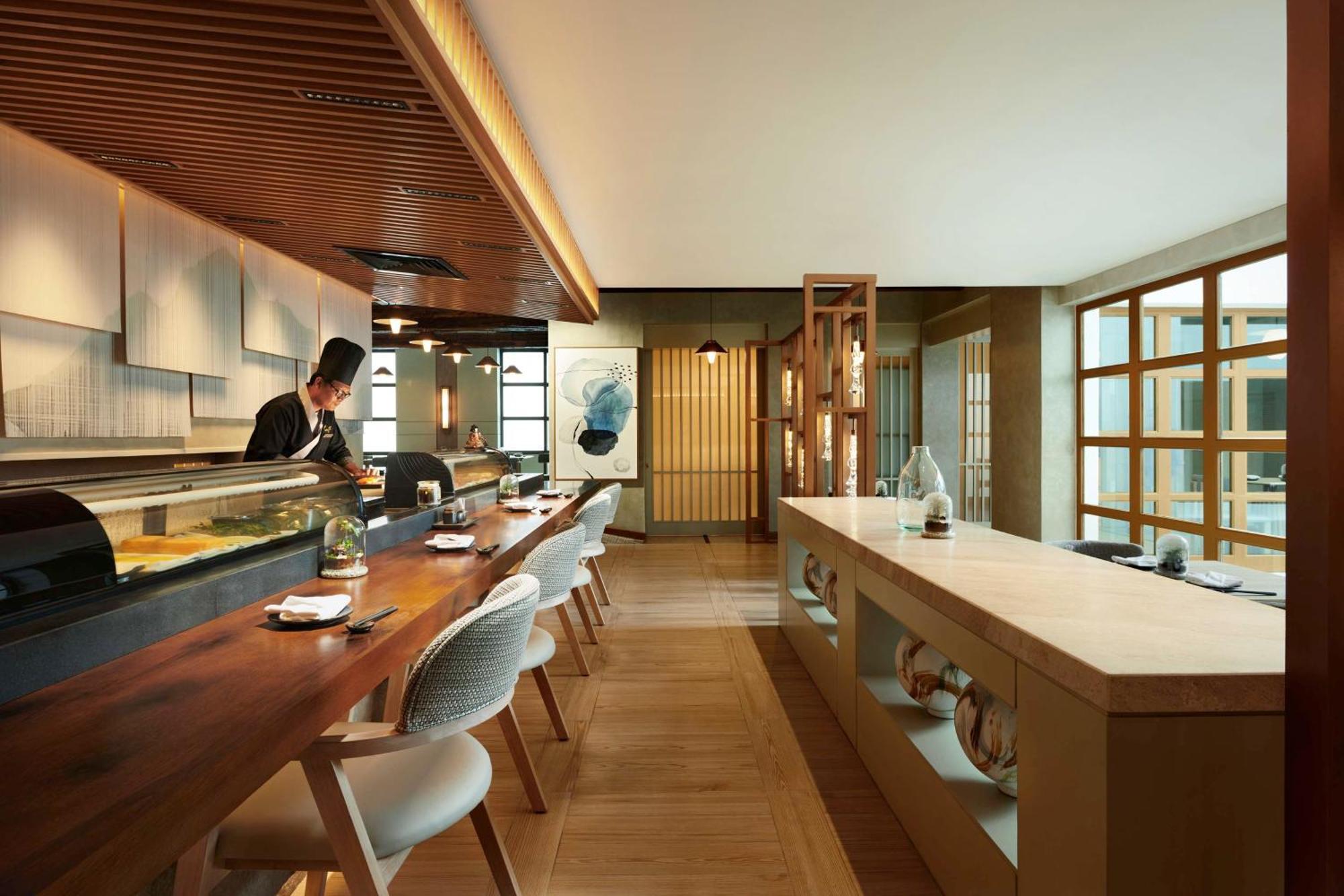 Hilton Petaling Jaya Otel Dış mekan fotoğraf Sushi restaurant